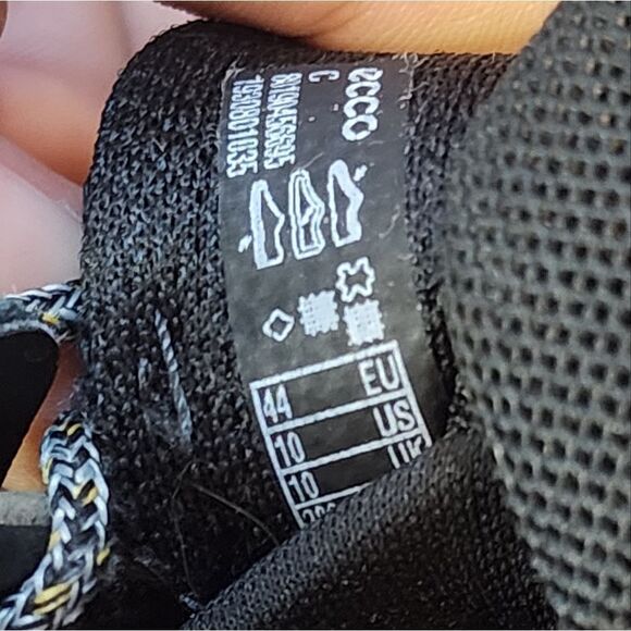 Men's Ecco sneakers, size 10 - Picture 3 of 6